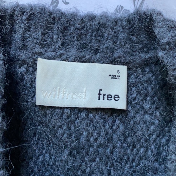 Wilfred cropped butterfly sleeve sweater - Picture 3 of 6